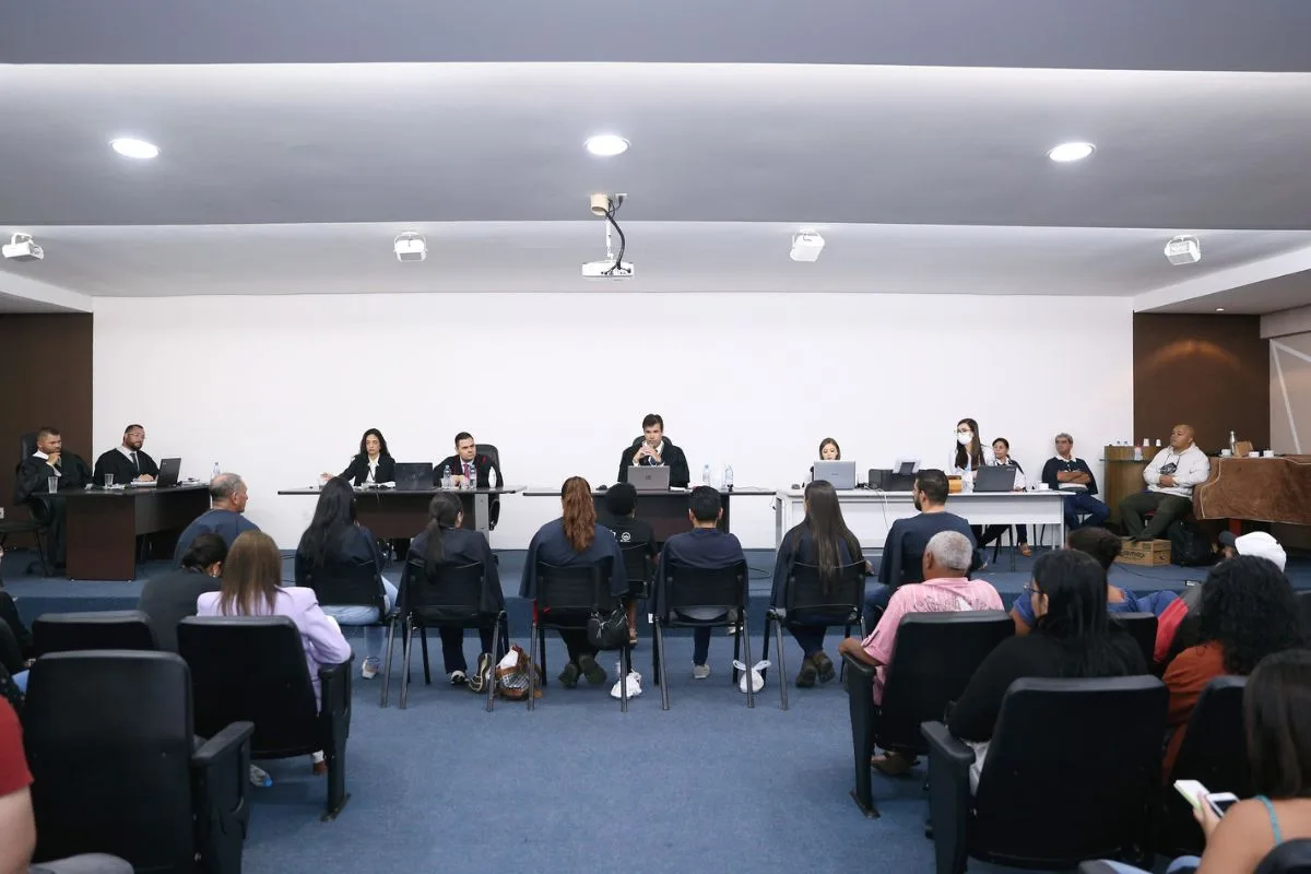 Comerciante que matou assaltante durante tentativa de roubo vai a júri popular