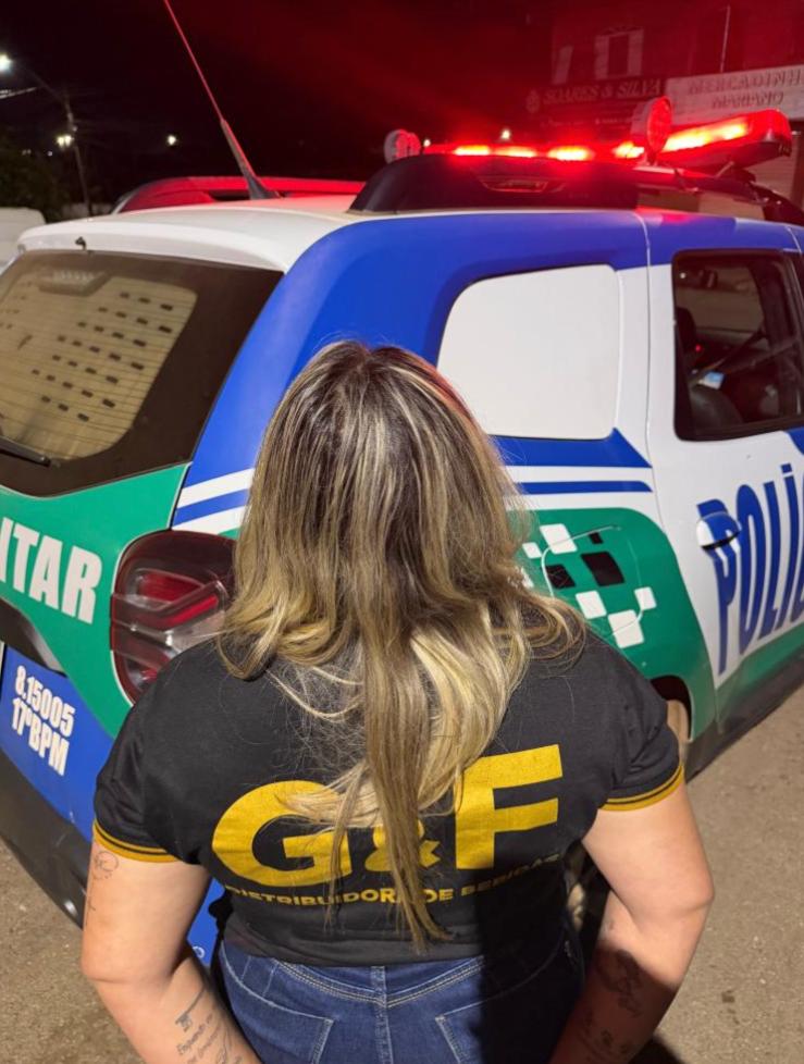 Dona de distribuidora de bebidas é presa acusada de pegar arma e ameaçar cliente em Águas Lindas ; VEJA