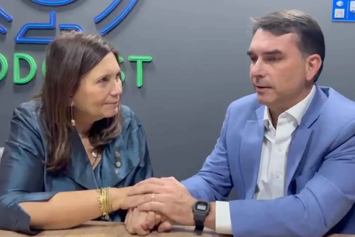 Bia Kicis minimiza briga entre Michelle e Flávio: 
