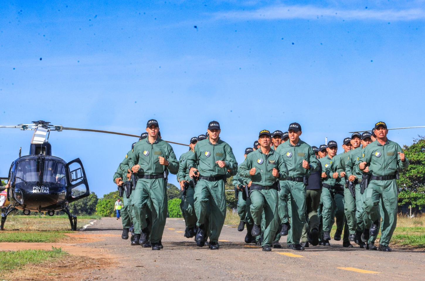 Daniel Vilela inaugura base do Graer em Luziânia