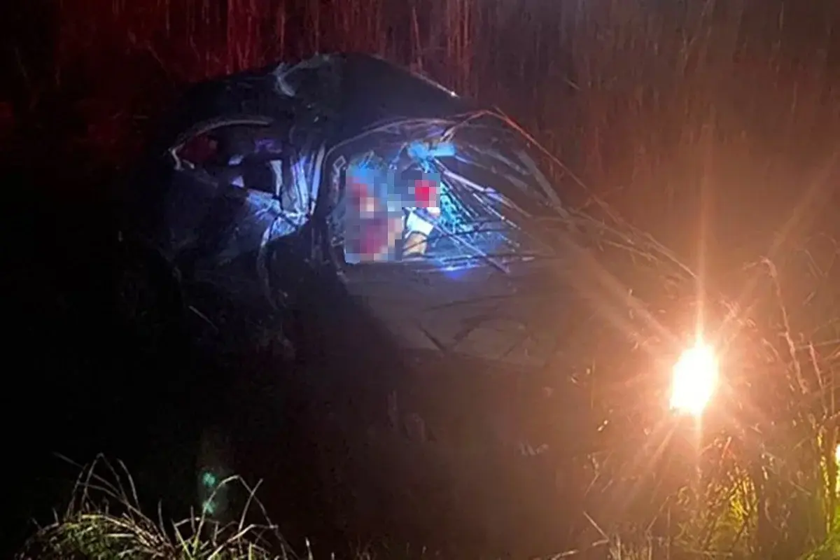 A PCGO vai investigar as circunstâncias do acidente, incluindo a informação de que o motorista realizava manobras perigosas antes do colisão