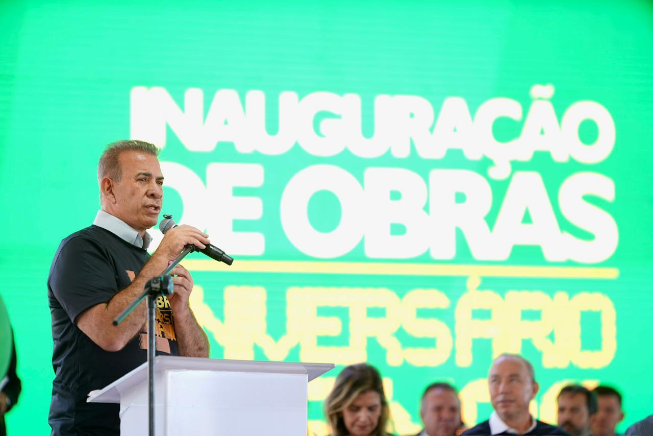 Legenda: Daniel entrega obras de modernização durante evento de comemoração de 51 anos da Ceasa
