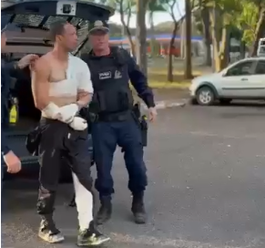   Acusado de jogar álcool e tentar incendiar ex companheira se queima é acaba preso 