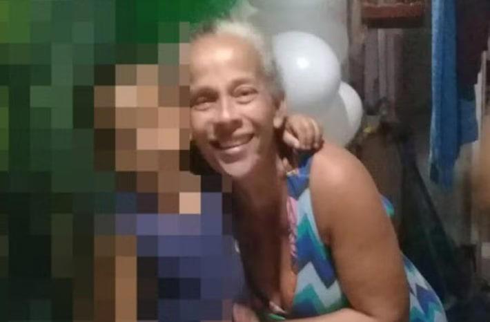 Bebê de 1 ano é encontrada mamando no peito da mãe após mulher ser assassinada em Minas Gerais