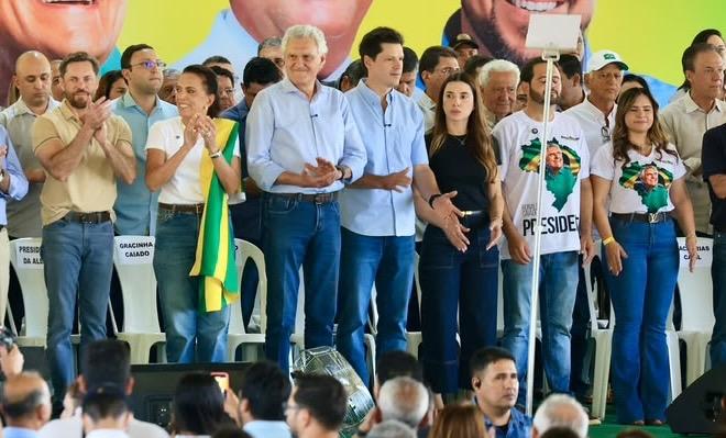 Caiado afirma que pré-campanha entra em nova fase de mobilização durante evento em Goiás