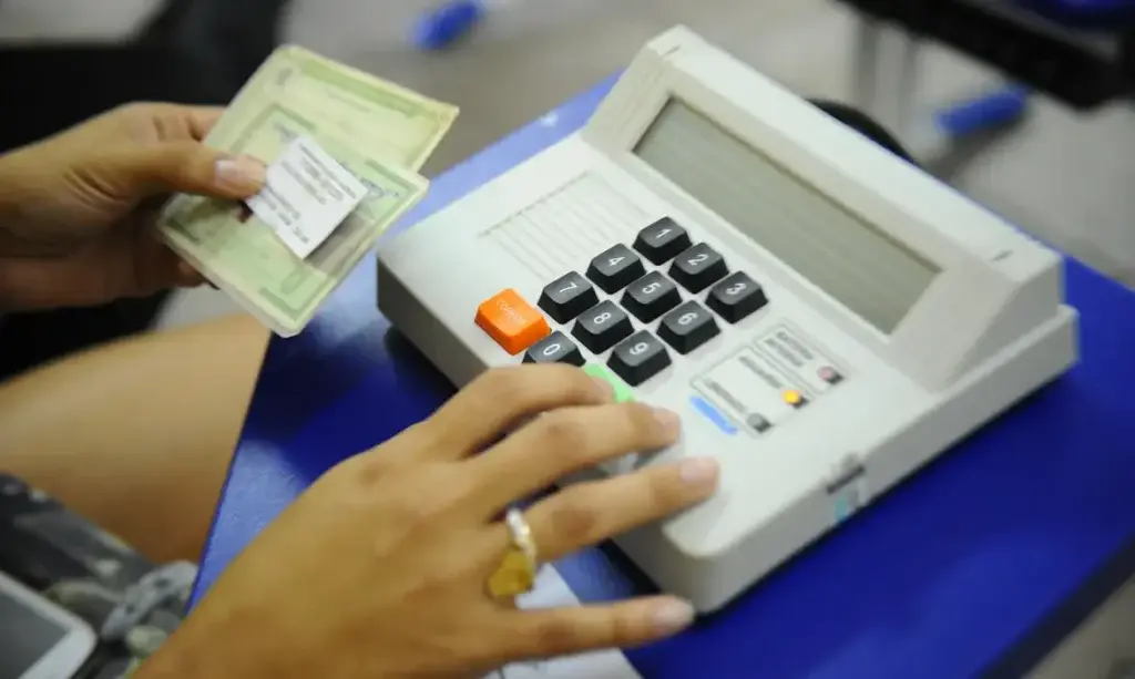 Eleições: começam a valer as restrições a pré-candidatos que ocupam cargos públicos 
