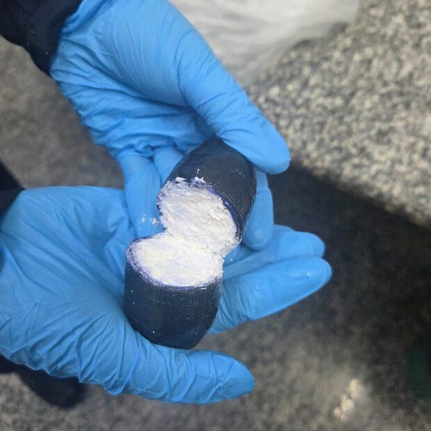 Em menos de 24 hs duas mulheres são presas com Drogas na 
