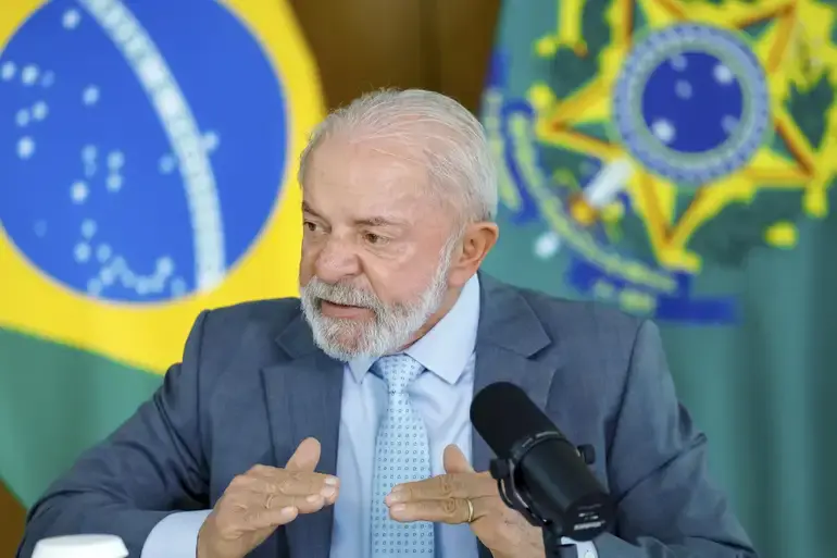 Governo repudia tarifaço e fala em acionar lei de reciprocidade