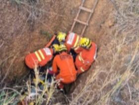 Homem é resgatado após cair em buraco de três metros em área rural do DF