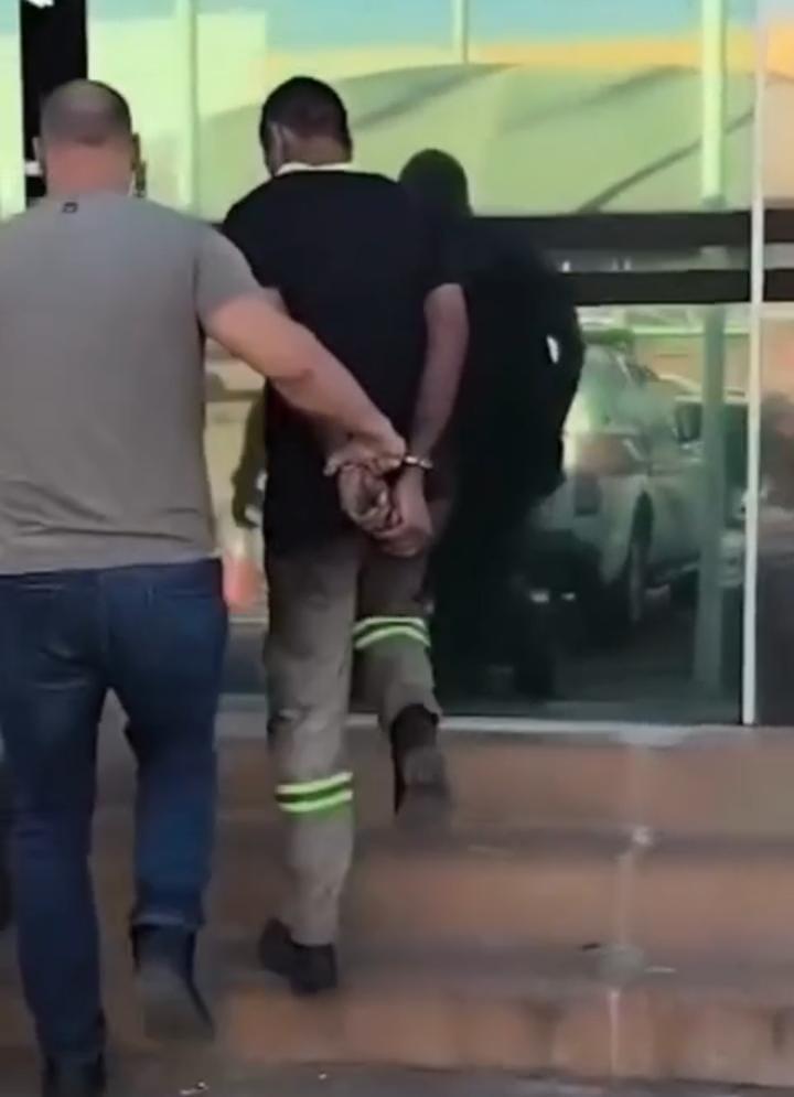 Homem que aproveitou brincadeira de Noite de pijama da filha para estuprar coleguinha da menina é preso 