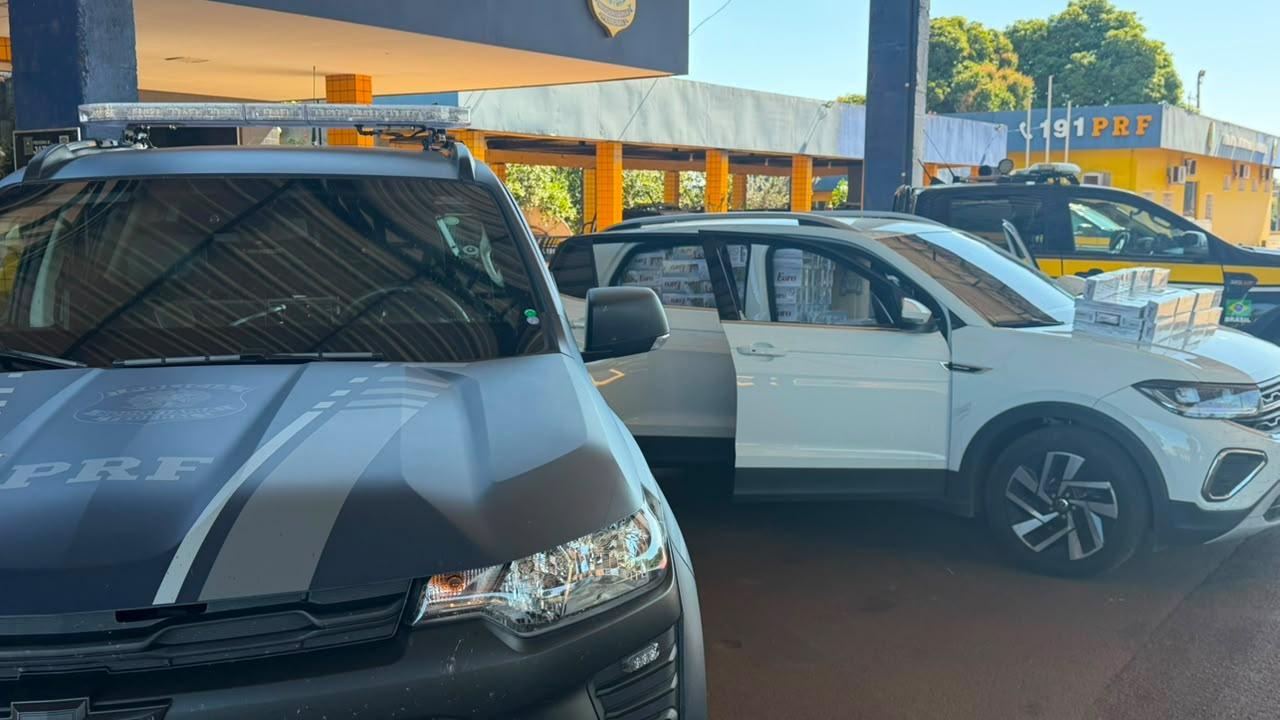 PRF apreende cerca de 20 mil maços de cigarros contrabandeados e prende motorista em Mineiros 