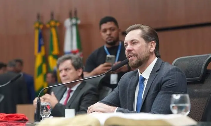 Bruno Peixoto anuncia R$ 5,5 milhões do duodécimo para incentivo aos clubes goianos