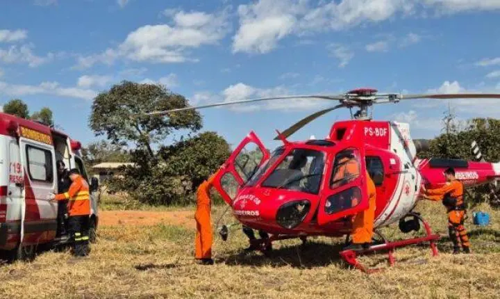 Criança é socorrida de helicóptero após sofrer descarga elétrica em área rural do DF