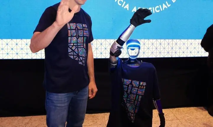 Daniel Vilela lança Distrito de Inteligência Artificial com R$ 300 milhões em investimentos