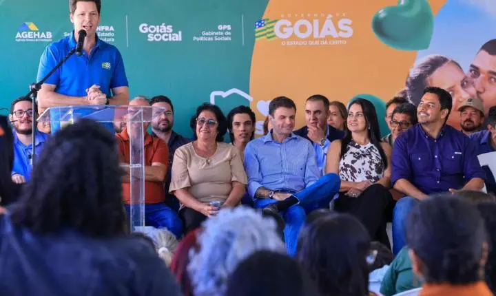 Daniel Vilela realiza sonho da casa própria de 85 famílias em Urutaí e Cezarina