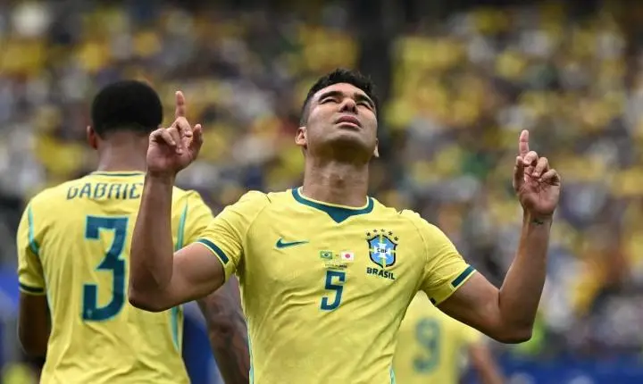 Martinelli decide nos acréscimos e Brasil avança às quartas de final