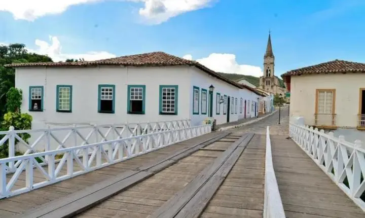 Transferência da Capital para a cidade de Goiás marca entrega de comendas e celebra 299 anos do município
