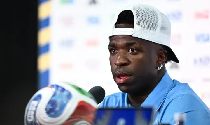 Mais experiente, Vini Jr. afirma que Brasil “chega para ser campeão”