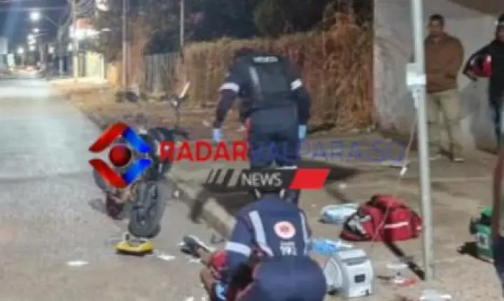 Acidente com moto deixa uma mulher morta e hospitalizada em Valparaíso.