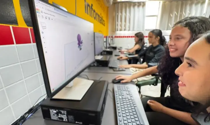 Governo de Goiás oferece mais de 4 mil vagas gratuitas em cursos de tecnologia e negócios